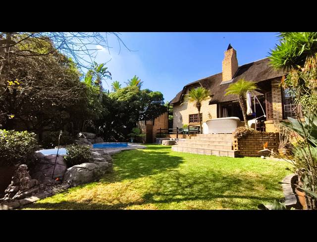 5 BEDROOM HOUSE FOR SALE IN BRENTWOOD PARK